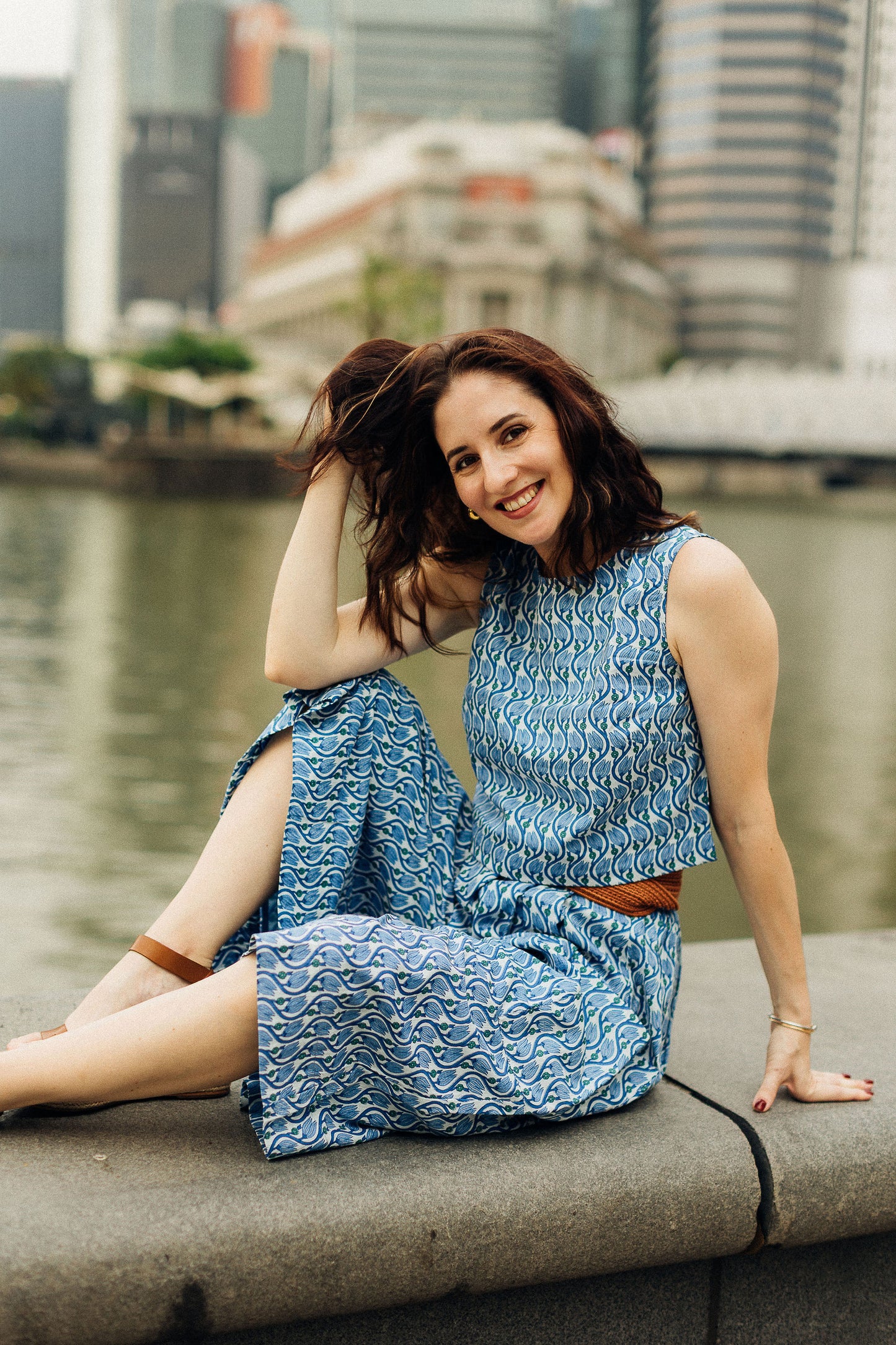 BLUE TRAIL SLEEVELESS TOP
