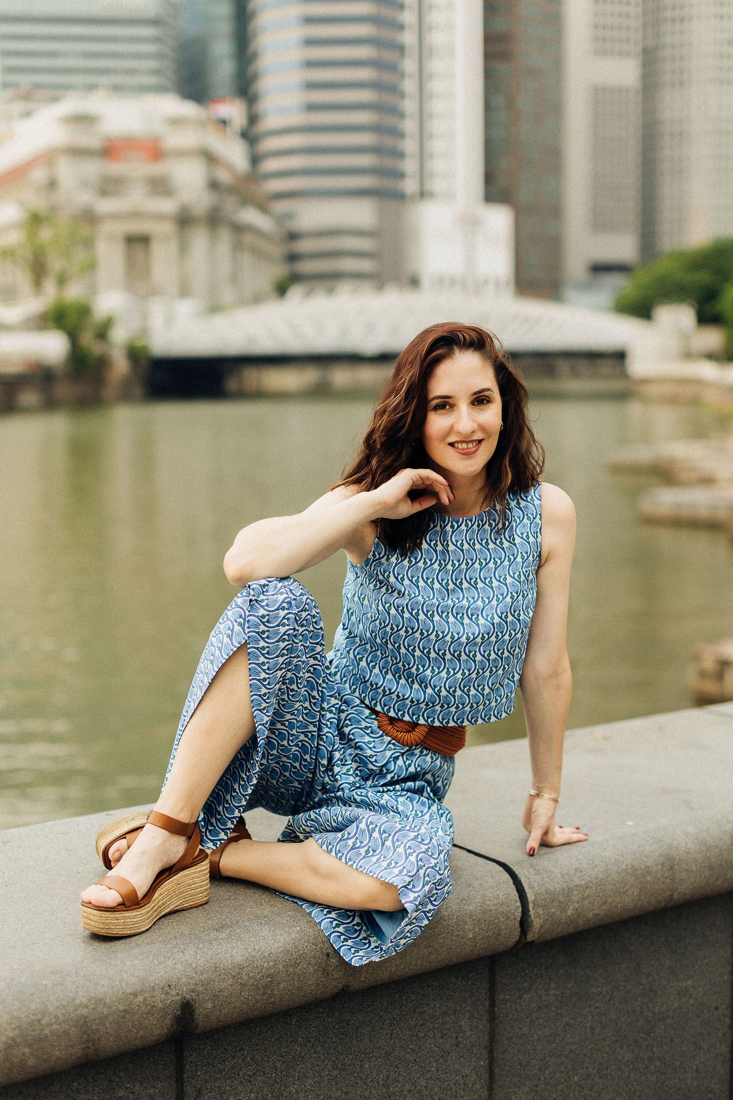 BLUE TRAIL SLEEVELESS TOP