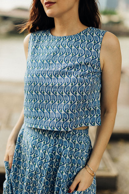 BLUE TRAIL SLEEVELESS TOP